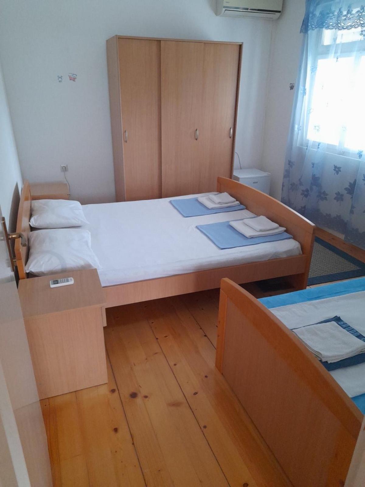טיווט Anita Guest House מראה חיצוני תמונה