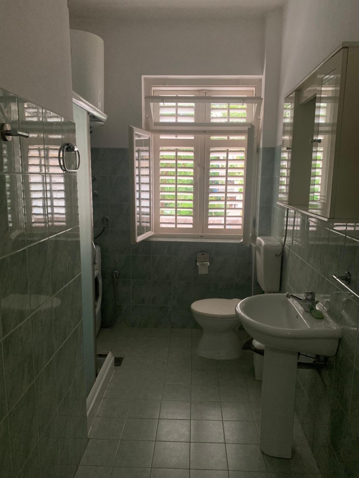 טיווט Anita Guest House מראה חיצוני תמונה