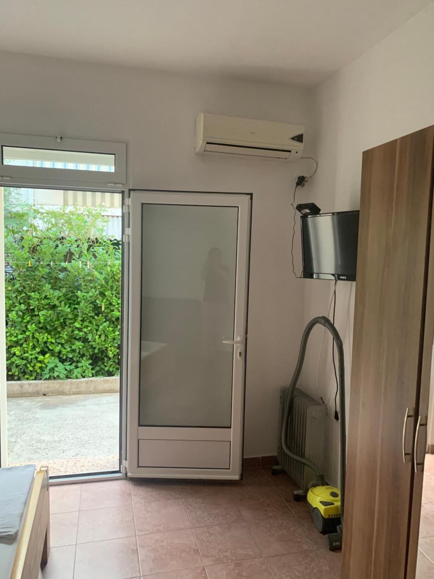 טיווט Anita Guest House מראה חיצוני תמונה